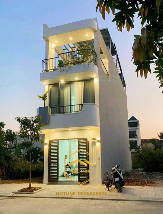 Mẫu nhà 2 tầng 1 tum hiện đại đẹp giá rẻ cho gia đình trẻ